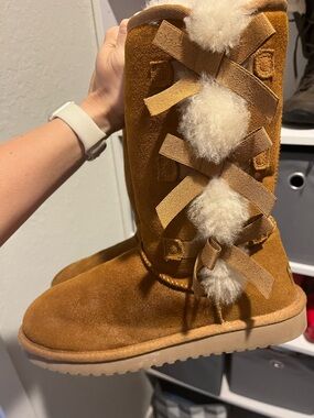 Koolaburra Chestnut Brown Suede Winter Boots with Shearling Pom-Poms